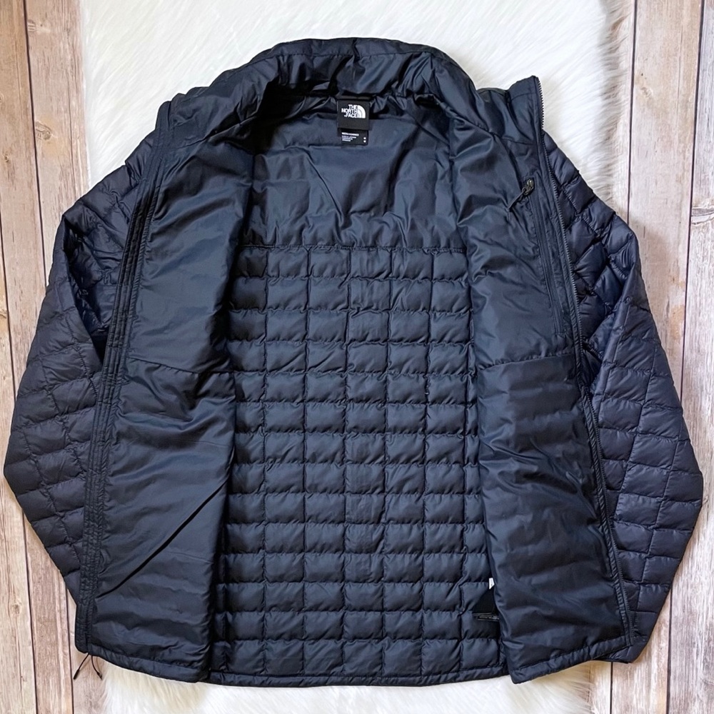The North Face Men’s ThermoBall Eco Navy Jacket - Picture 3 of 7